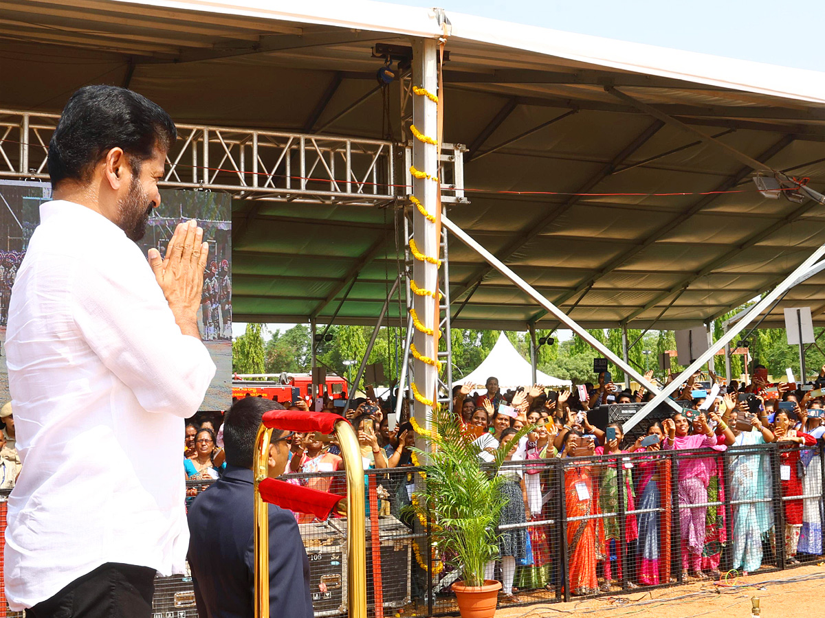 Telangana Formation Day Celebrations at Parade Grounds Photos14