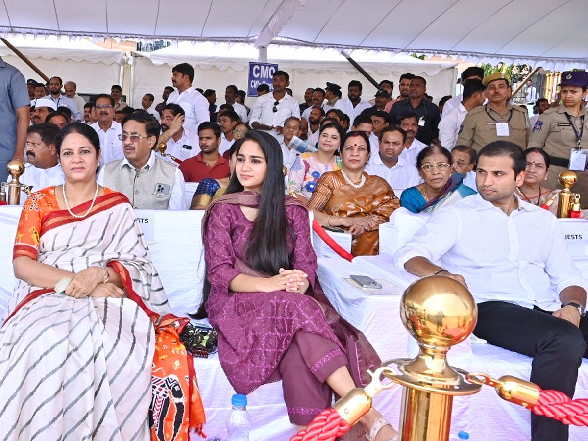 Telangana Formation Day Celebrations at Parade Grounds Photos18