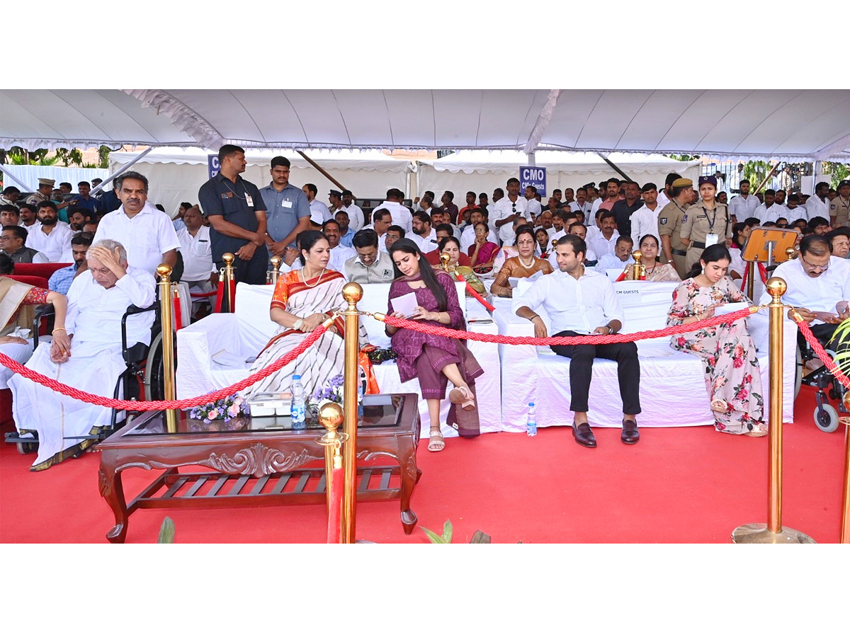 Telangana Formation Day Celebrations at Parade Grounds Photos19