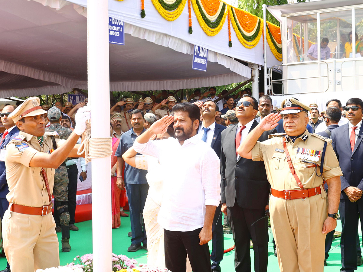 Telangana Formation Day Celebrations at Parade Grounds Photos10