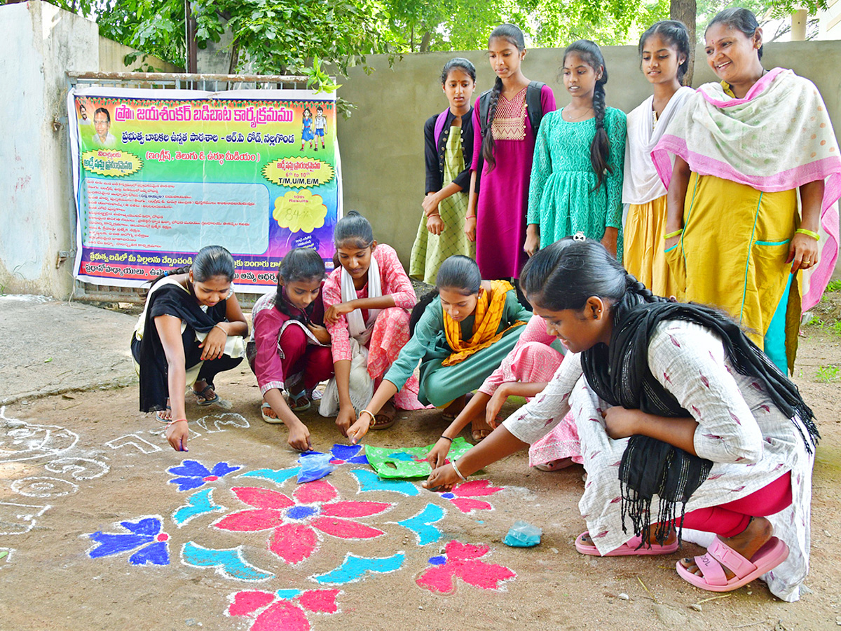 Best Photos of The Day in AP and Telangana Photo Gallery7