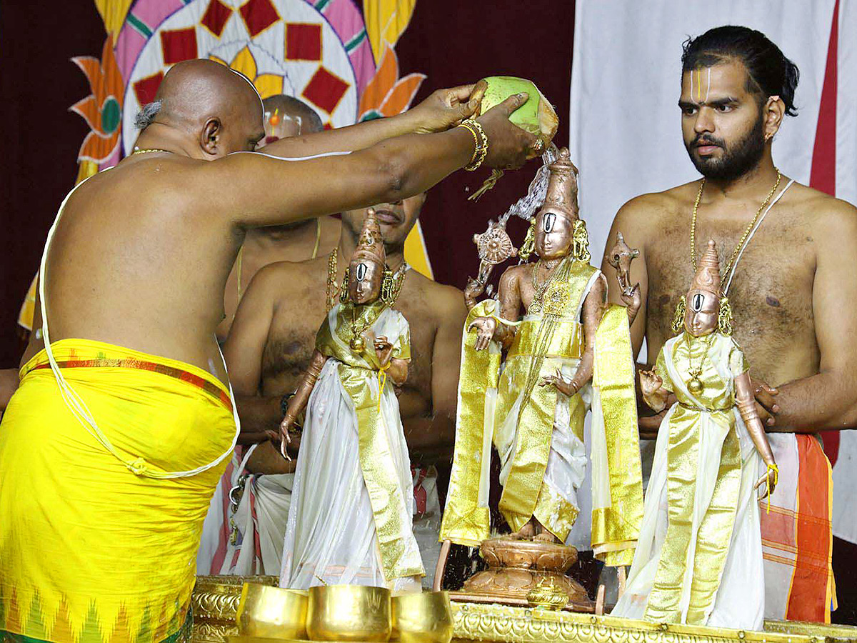 Srivari Jyeshtabhishekam at Tirumala Photos11