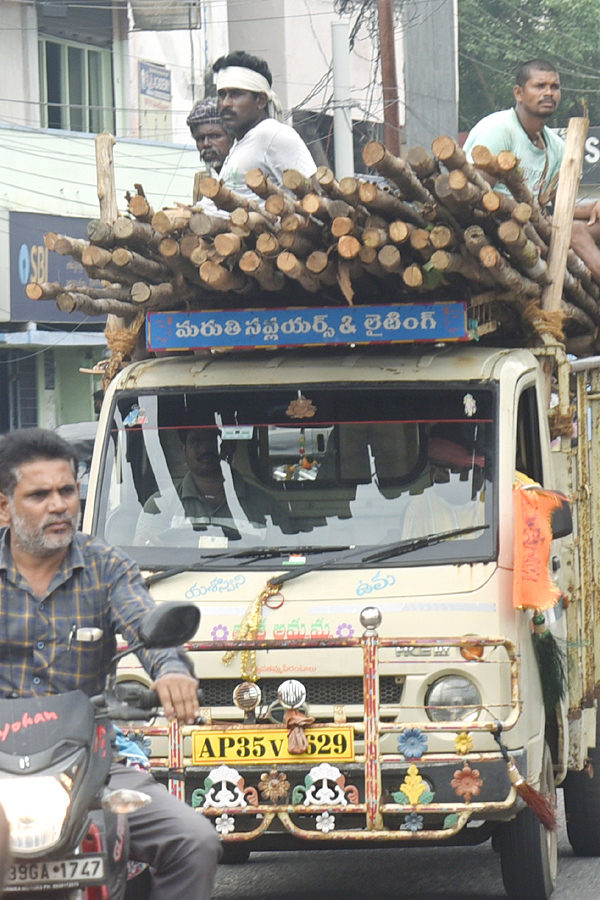 Best Photos of The Day in AP and Telangana Photo Gallery15