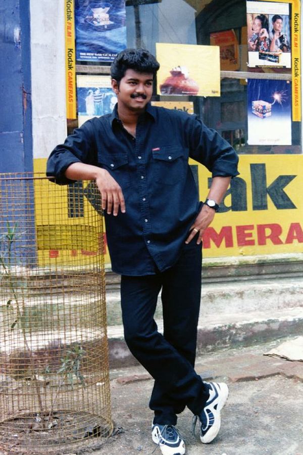 Thalapathy Vijay Birthday Special Rare And Unseen Photos16