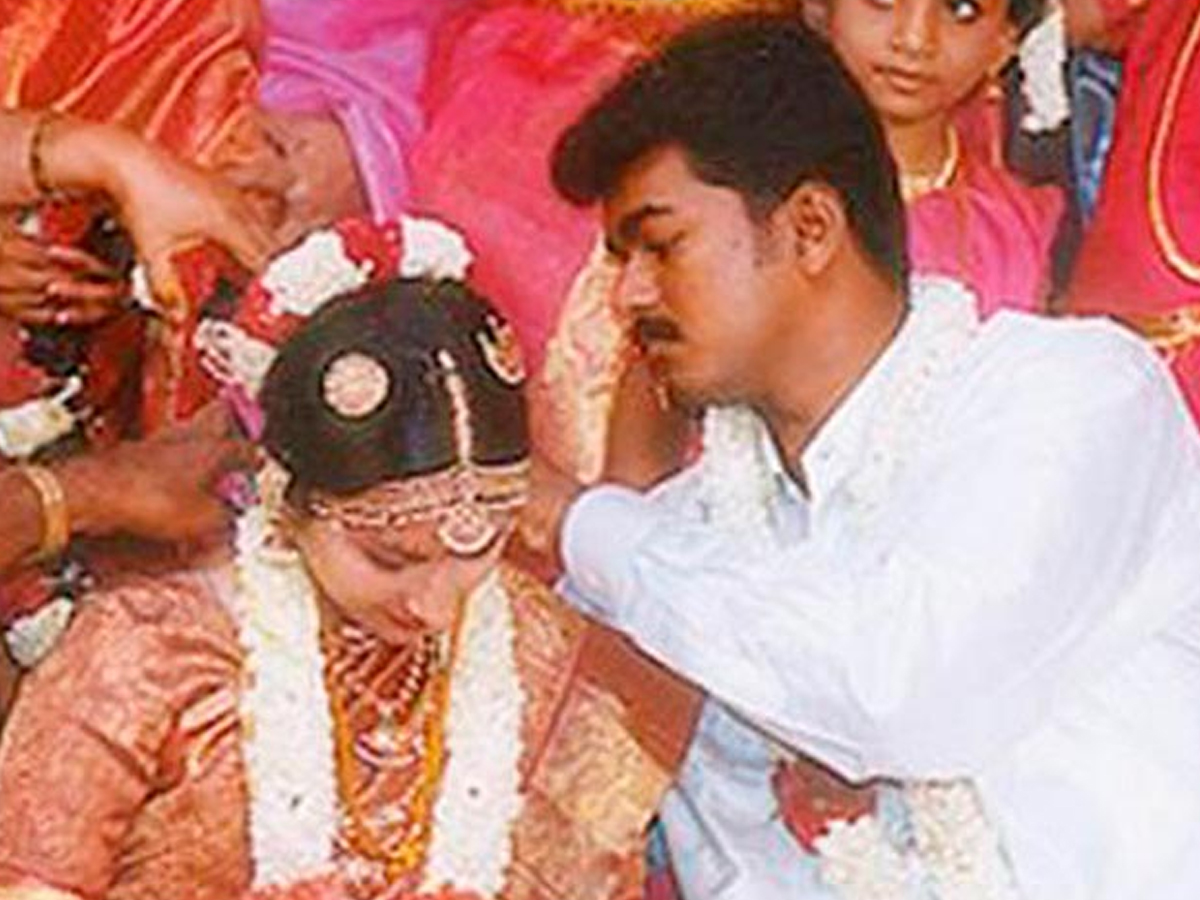 Thalapathy Vijay Birthday Special Rare And Unseen Photos27