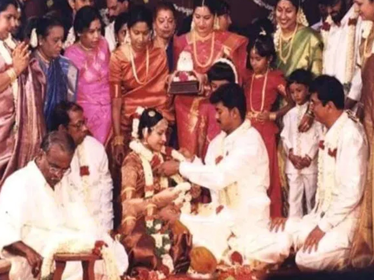 Thalapathy Vijay Birthday Special Rare And Unseen Photos28