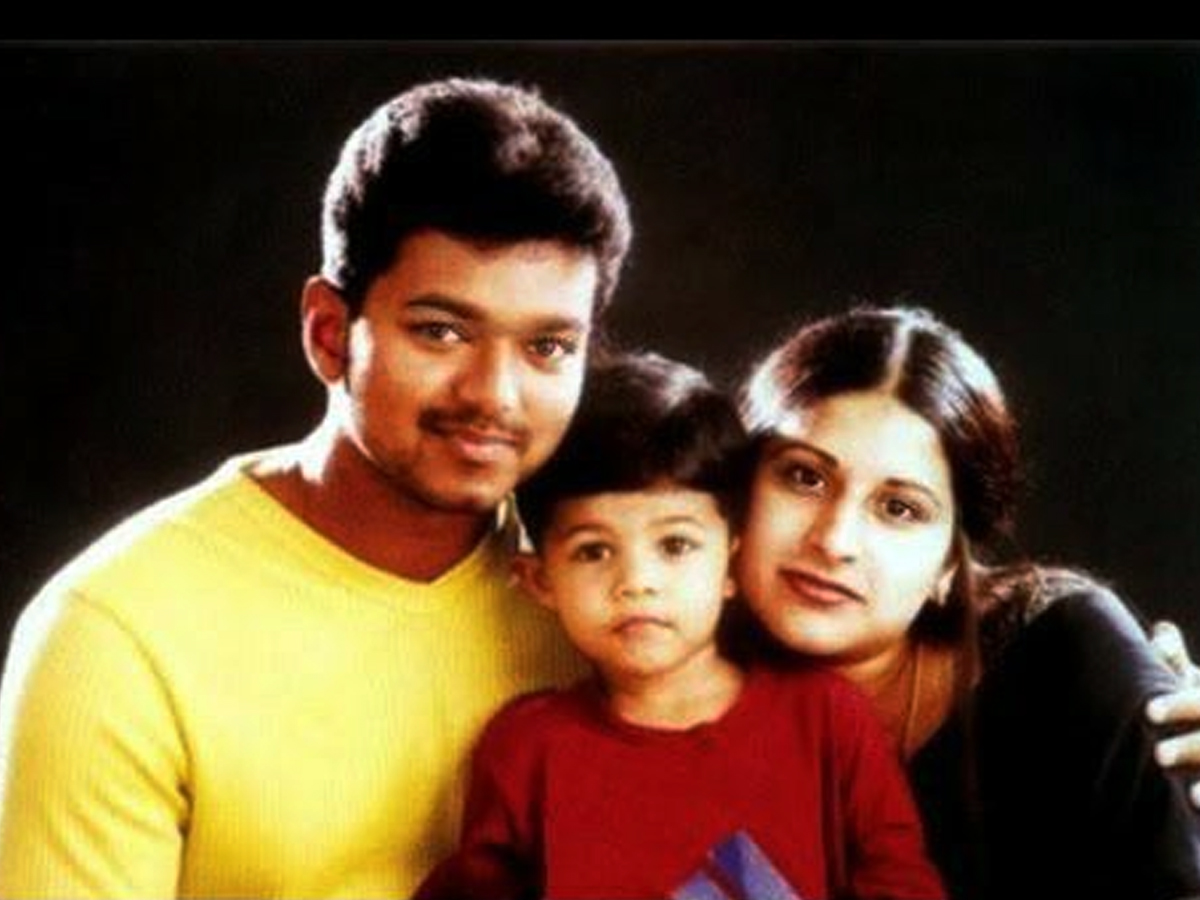 Thalapathy Vijay Birthday Special Rare And Unseen Photos30