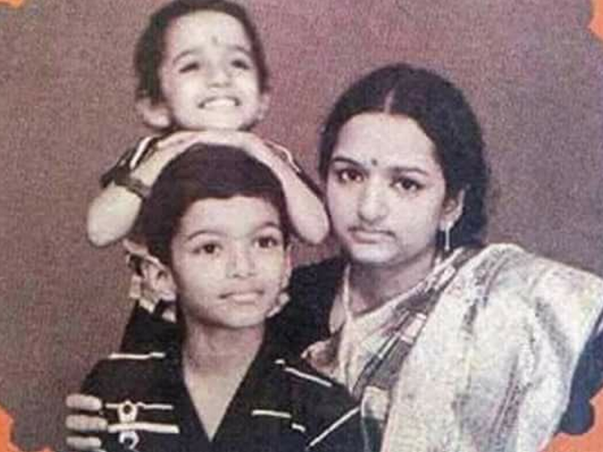 Thalapathy Vijay Birthday Special Rare And Unseen Photos5