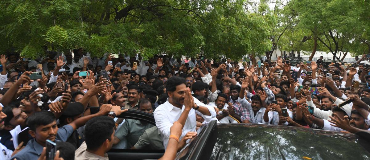 YS Jagan Mohan Reddy At Pulivendula Photos15