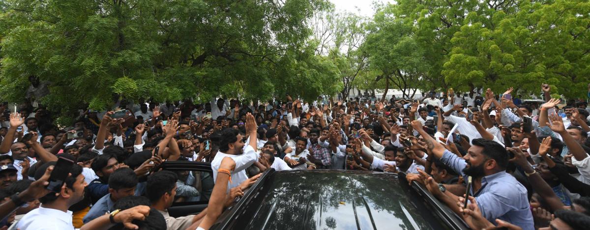 YS Jagan Mohan Reddy At Pulivendula Photos16