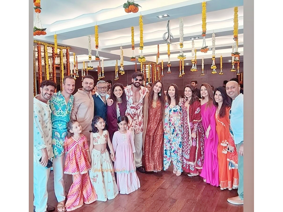 Sonakshi Sinha and Zaheer Iqbal mehendi ceremony Photos9