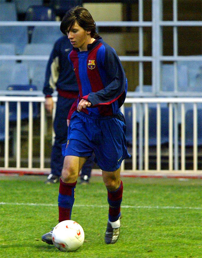 Football Player Lionel Messi Rare and Unseen Photos13