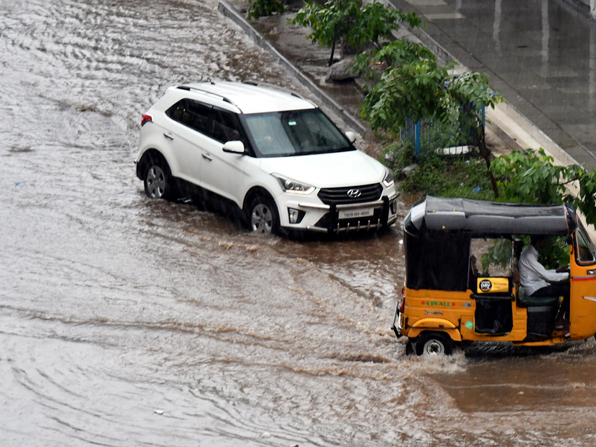 Heavy Rains In Hyderabad Photos11