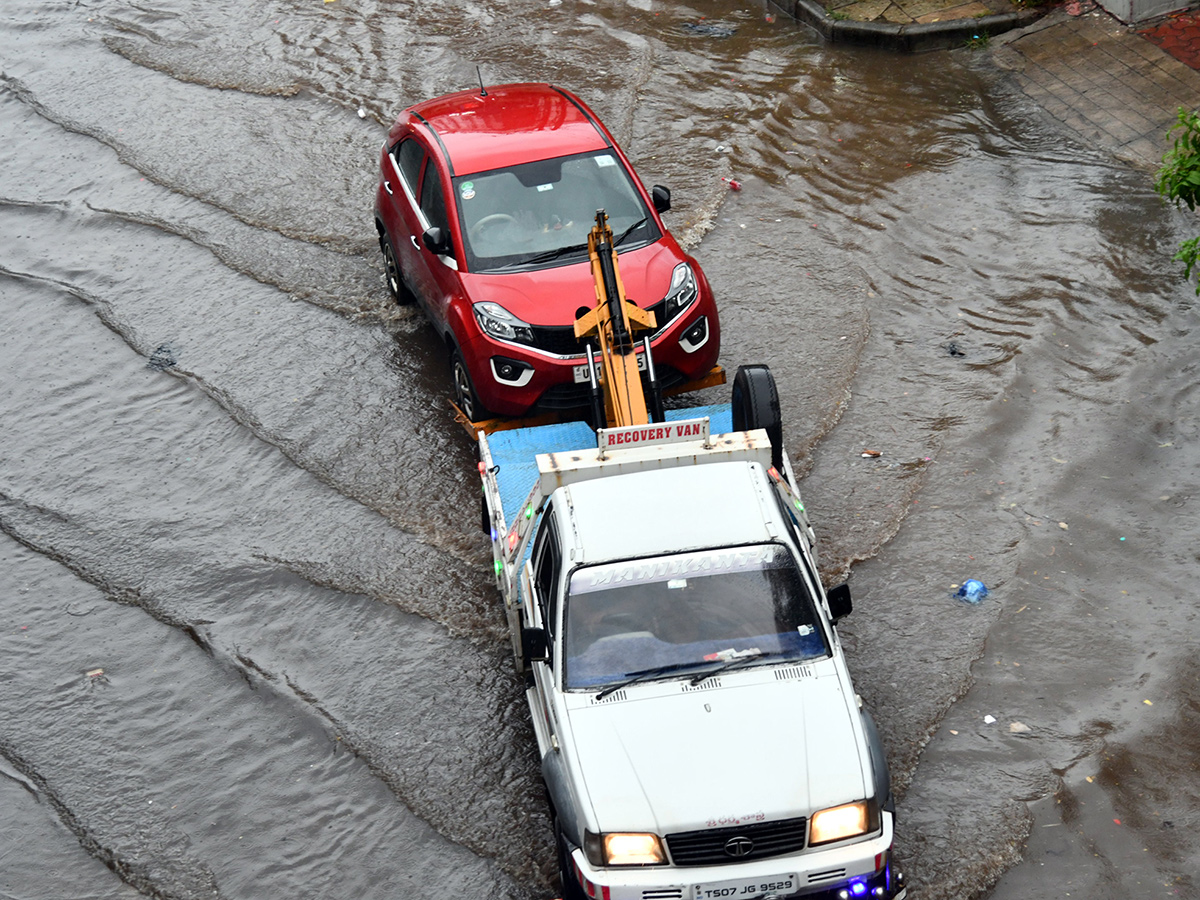 Heavy Rains In Hyderabad Photos12