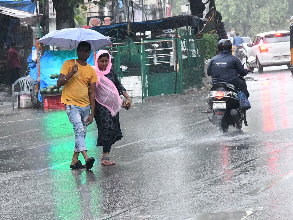 Heavy Rains In Hyderabad Photos21