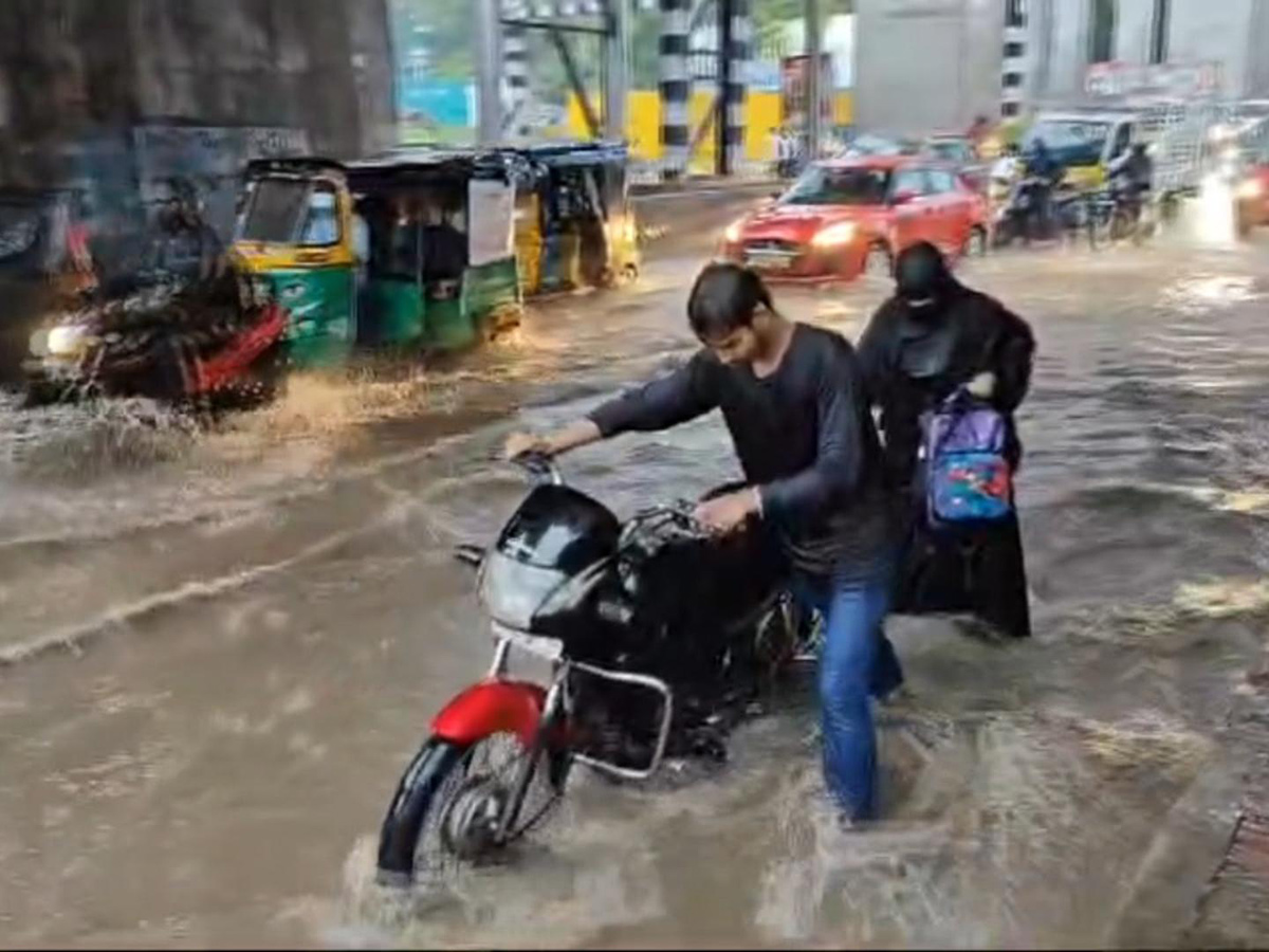 Heavy Rains In Hyderabad Photos22