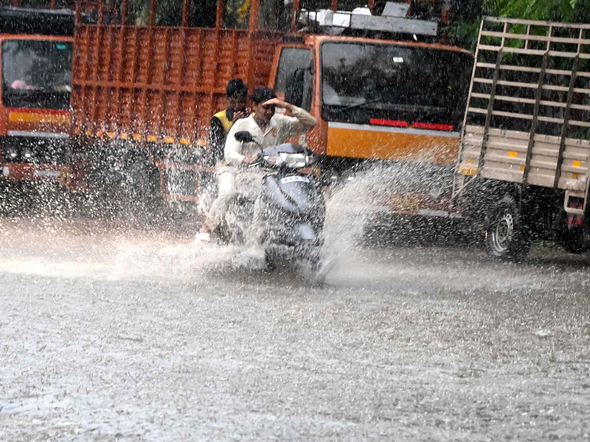 Heavy Rains In Hyderabad Photos3