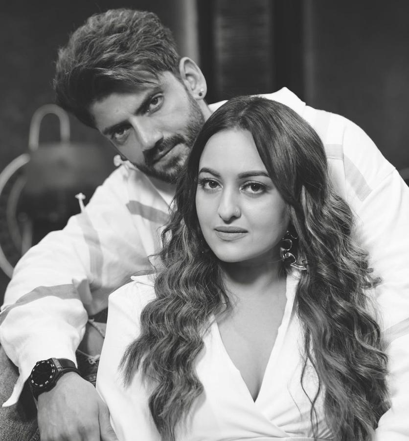 Why Sonakshi Sinha And Zaheer Iqbal Disabled Comments On Their Instagram Wedding Post2