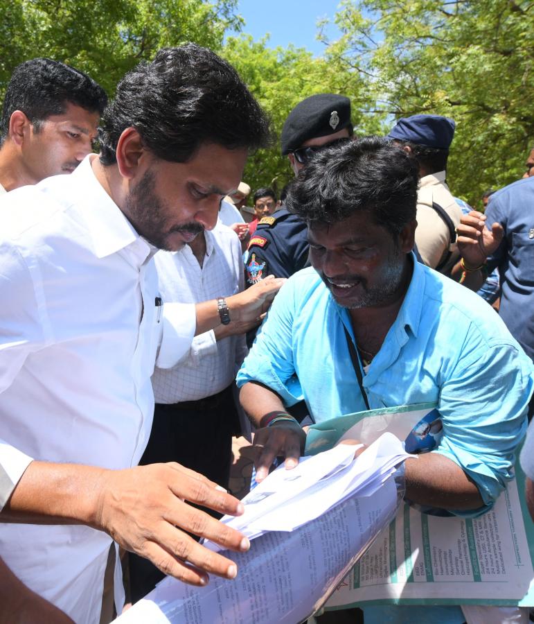 YS Jagan At Pulivendula Photos8