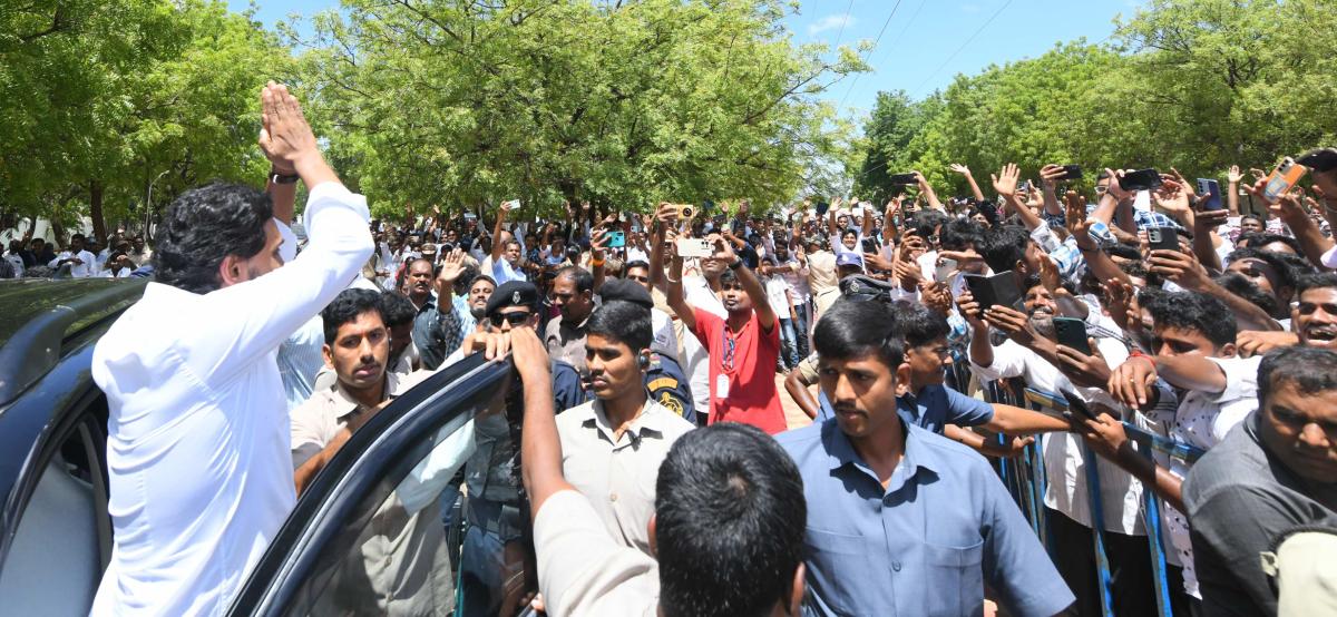 YS Jagan At Pulivendula Photos10