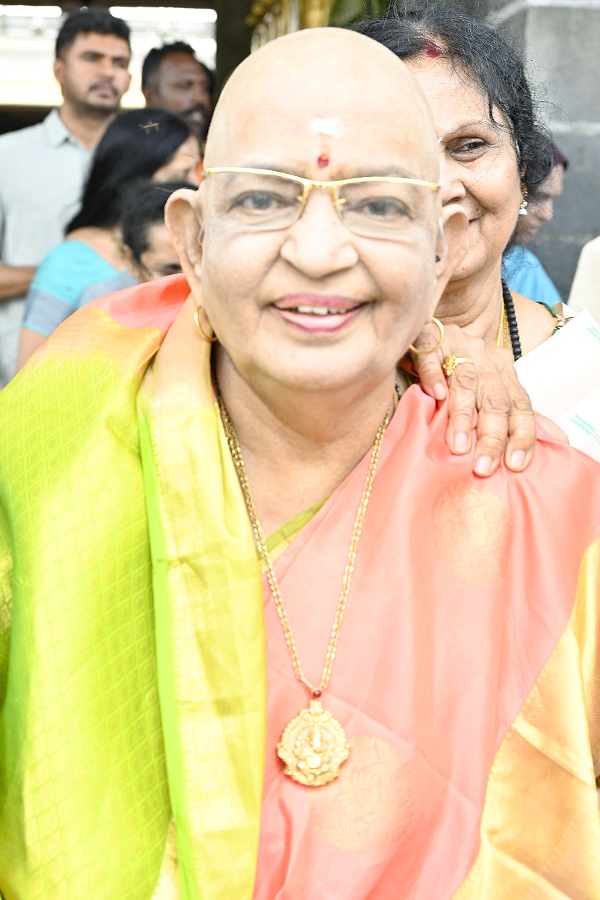 Tollywood Celebrities And Actress Sreeleela Visit Tirumala Temple Photos 20