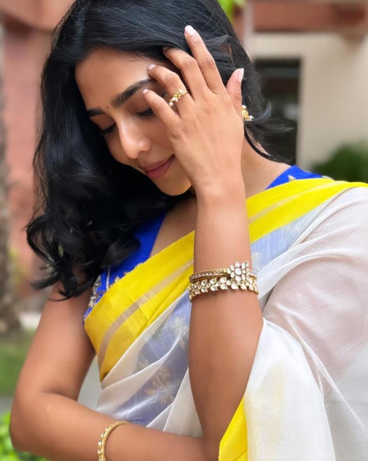 Aishwarya Lekshmi Latest Green Saree Photos Goes Viral In Social Media6