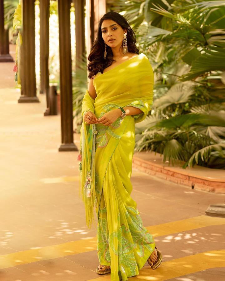 Aishwarya Lekshmi Latest Green Saree Photos Goes Viral In Social Media13