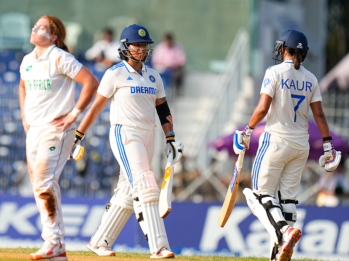 IND-W Vs SA-W Test Cricket Match Photos4