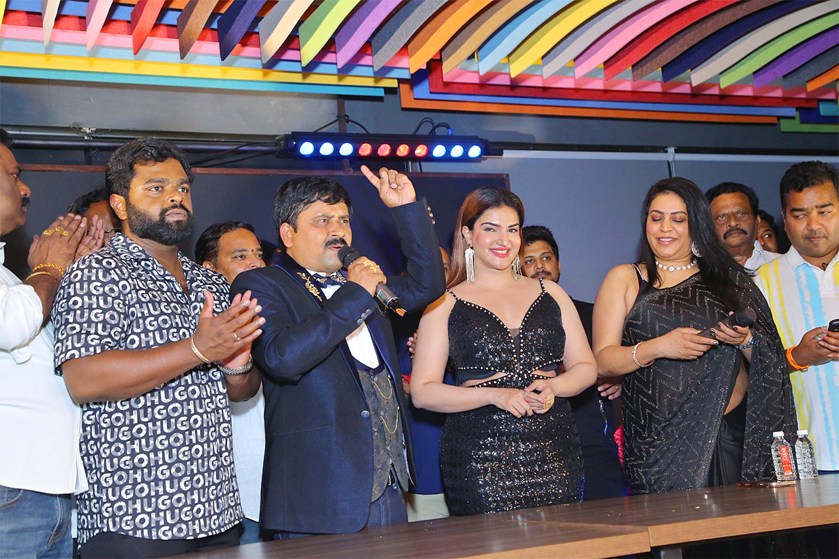 Actress Honey Rose Launches Restaurant at Kondapur5