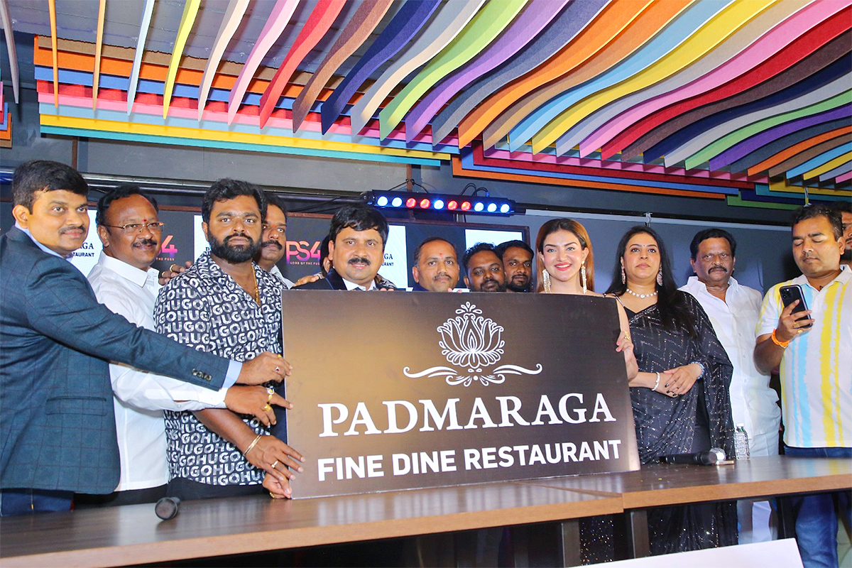 Actress Honey Rose Launches Restaurant at Kondapur6