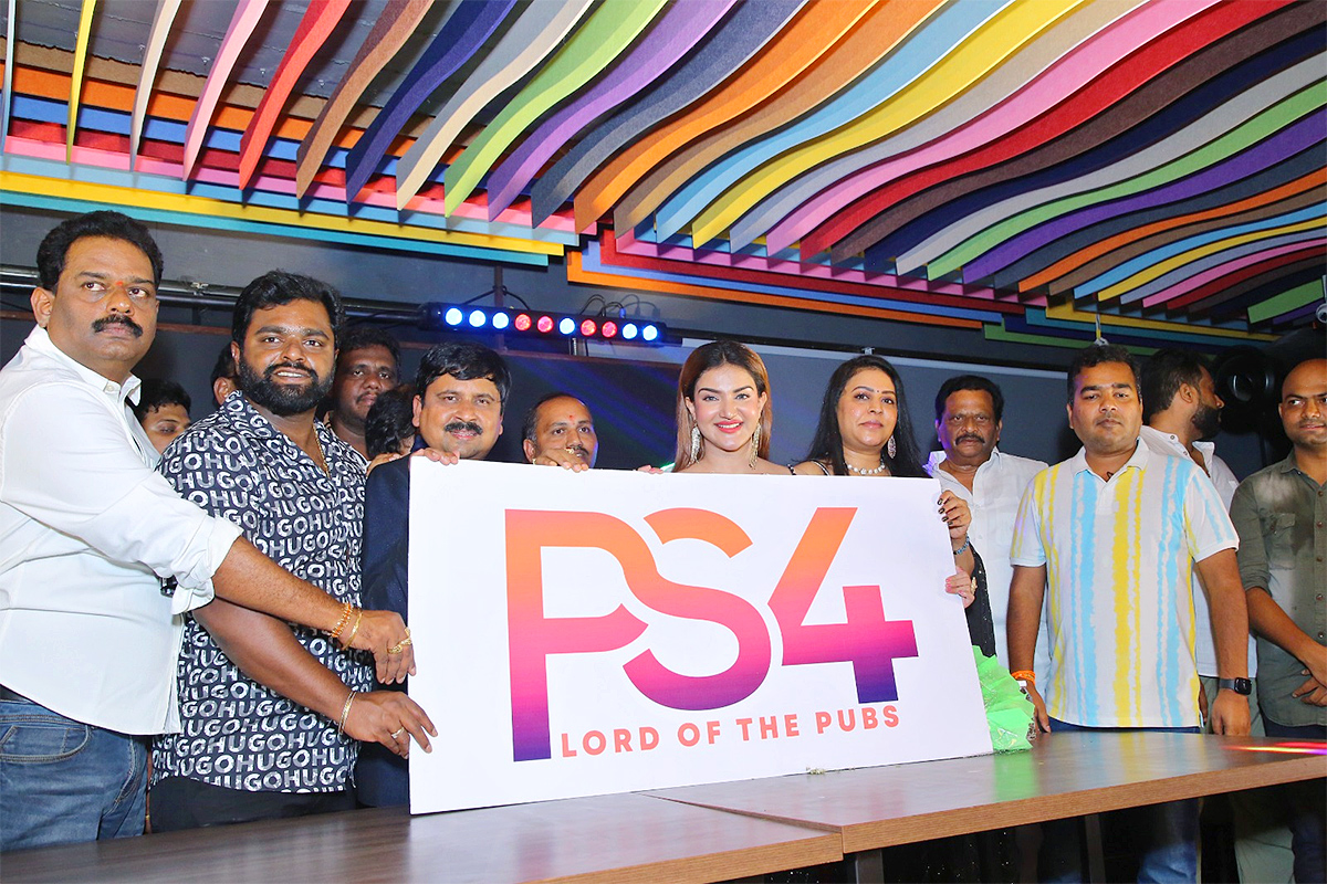 Actress Honey Rose Launches Restaurant at Kondapur7