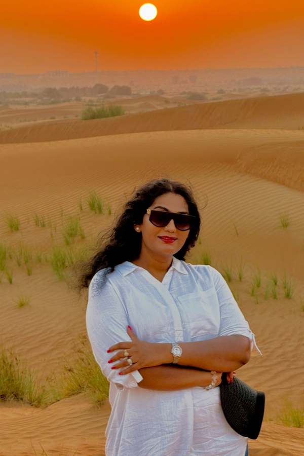 Actress Shyamala Devi Vacation In Dubai Photos Viral2