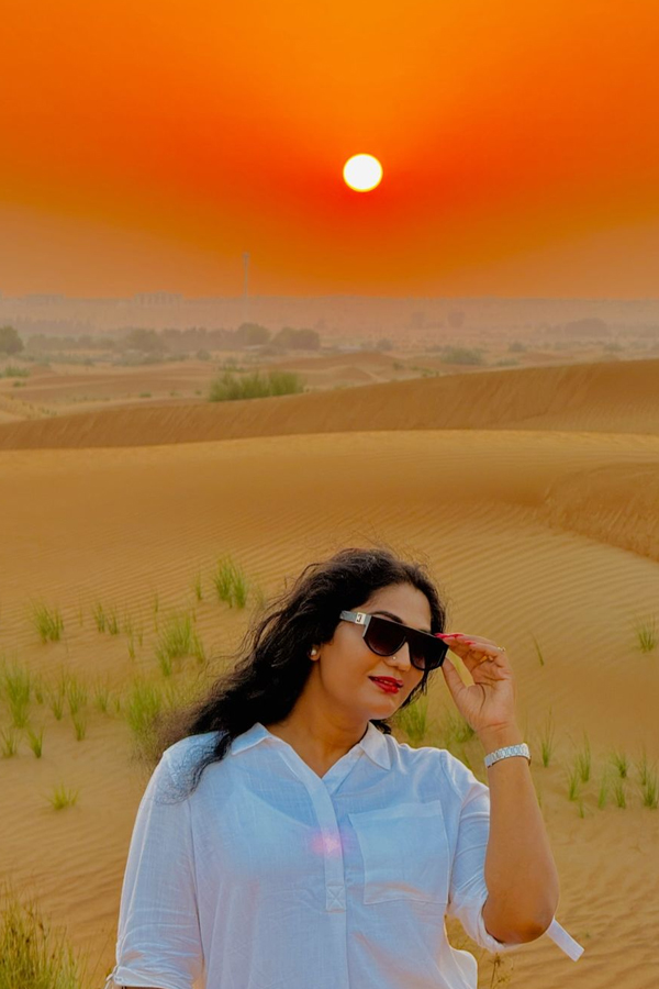 Actress Shyamala Devi Vacation In Dubai Photos Viral4