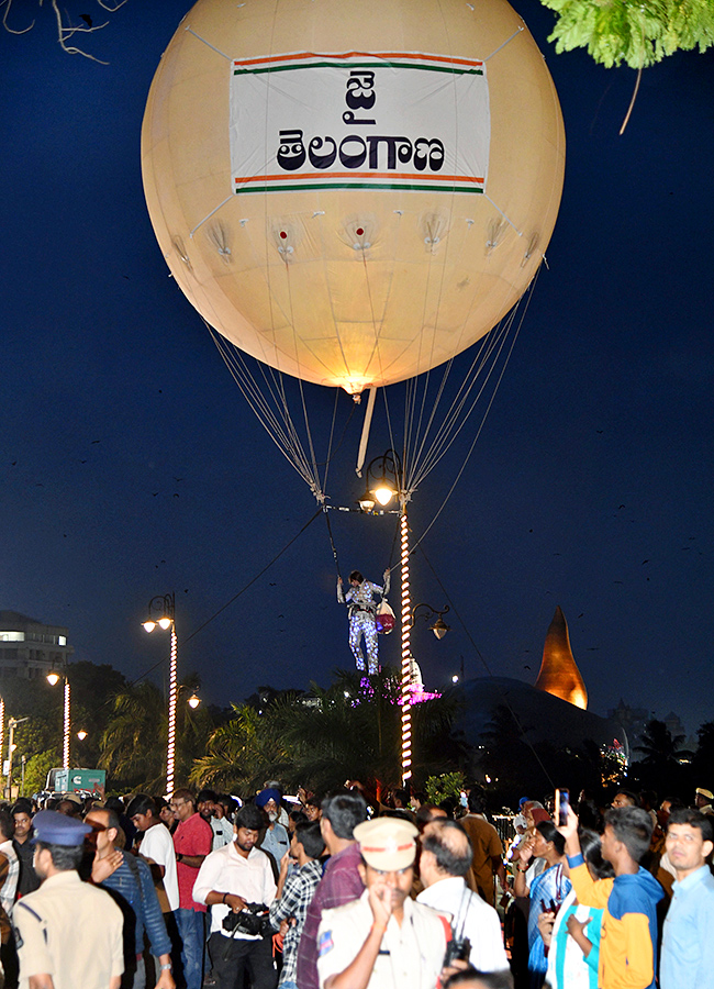 Telangana Formation Day Celebrations At Tank Bund: Photos35