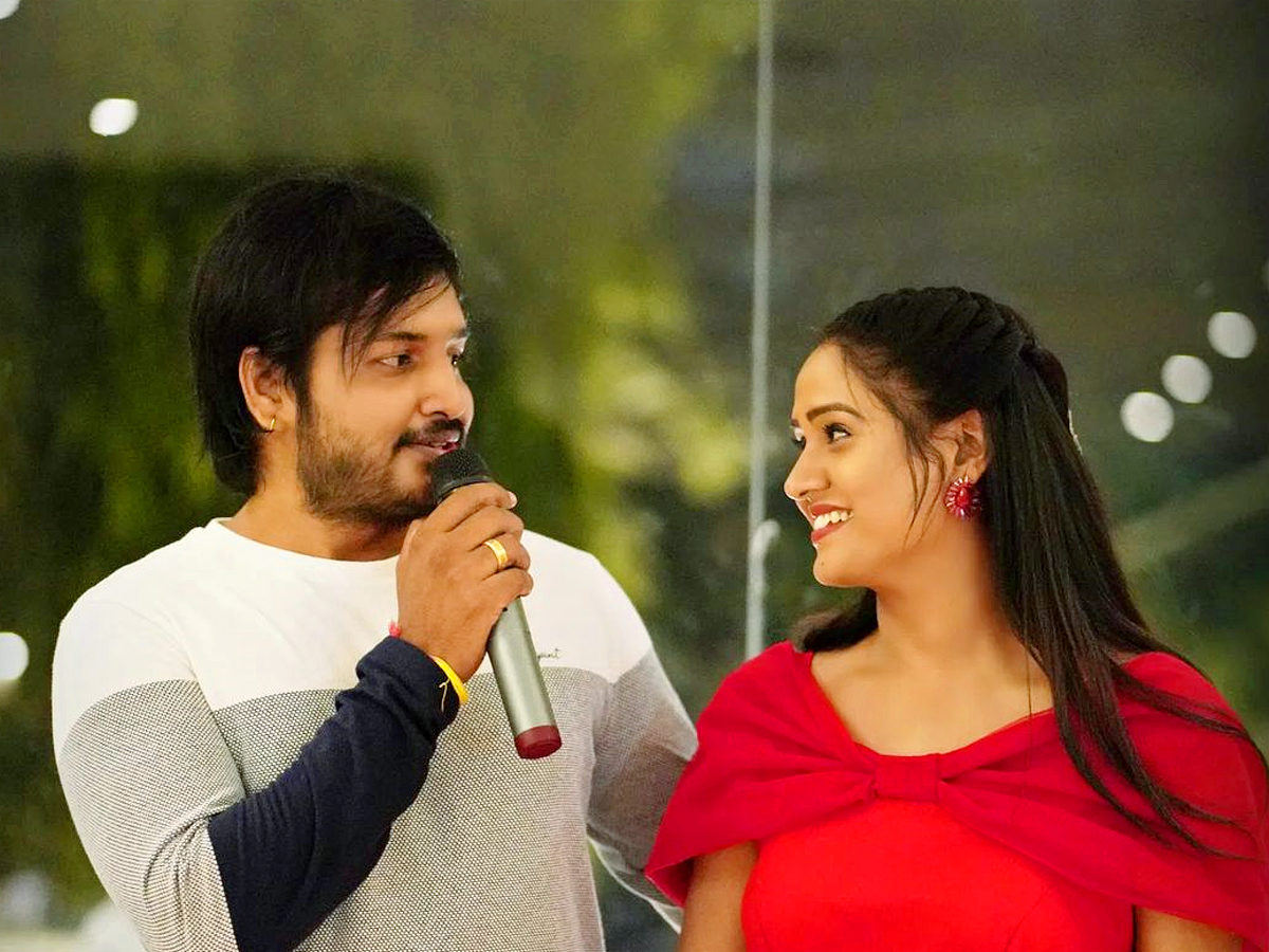 Tv actress Keerthi Bhat birthday celebrations Photos2