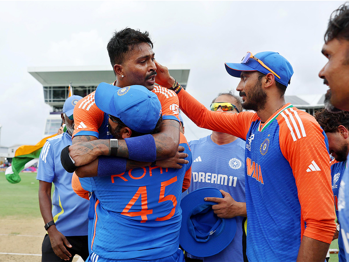 india wins t20 world cup indian players emotional moments photos15