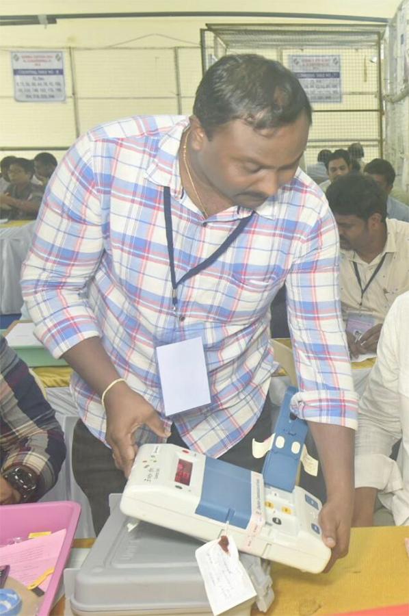 AP Election 2024 Counting Photos2