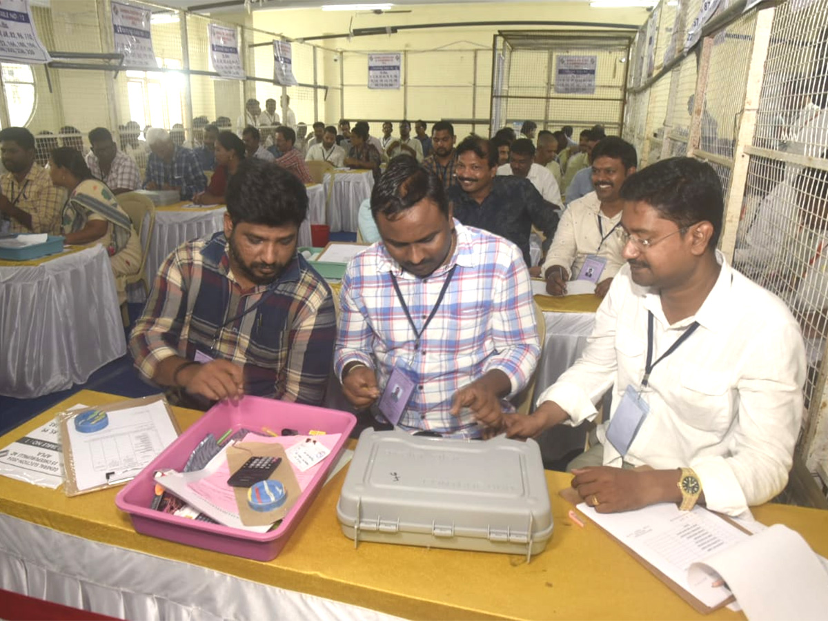 AP Election 2024 Counting Photos4