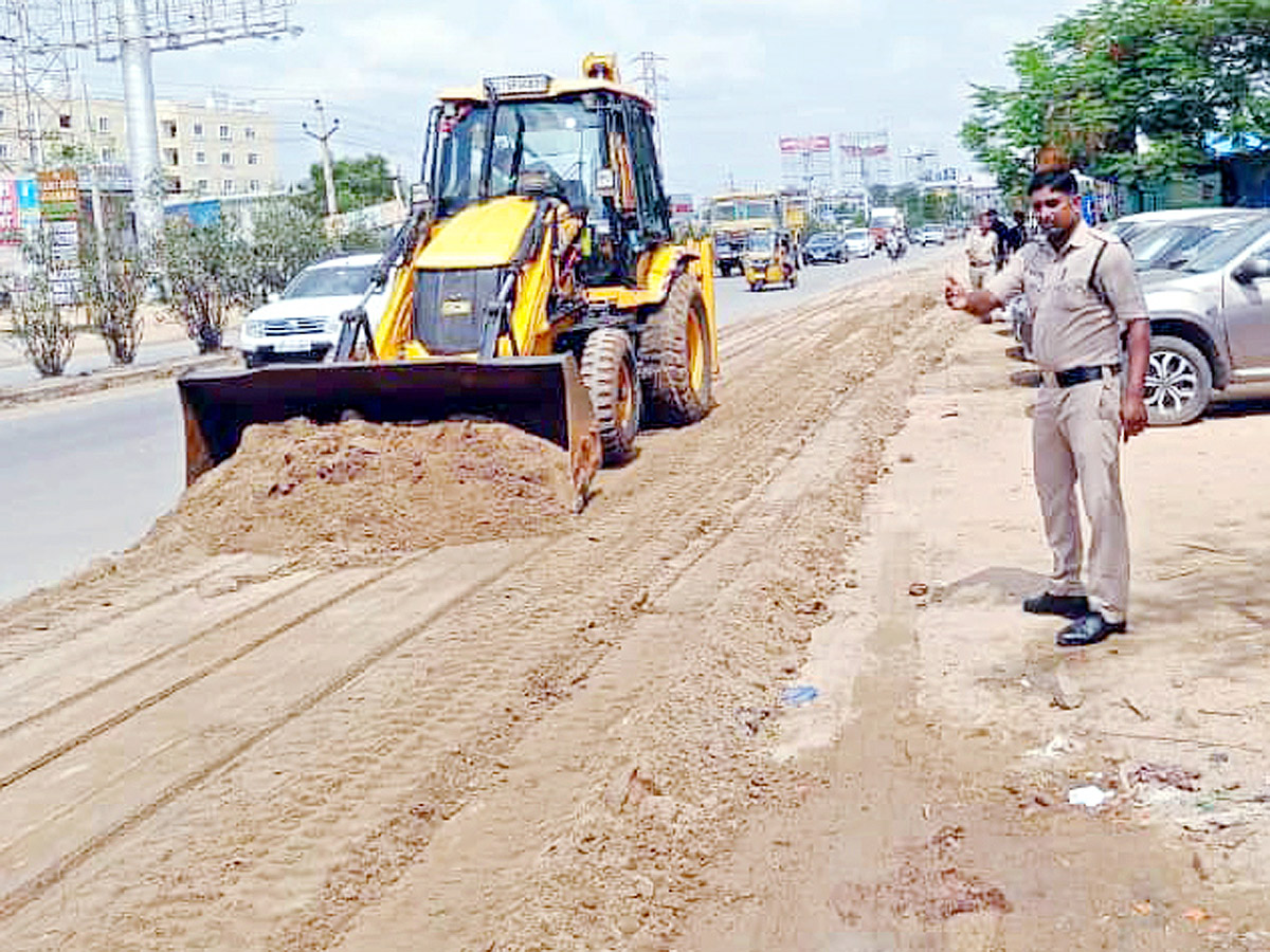 Best Photos of The Day in AP and Telangana Photo Gallery10