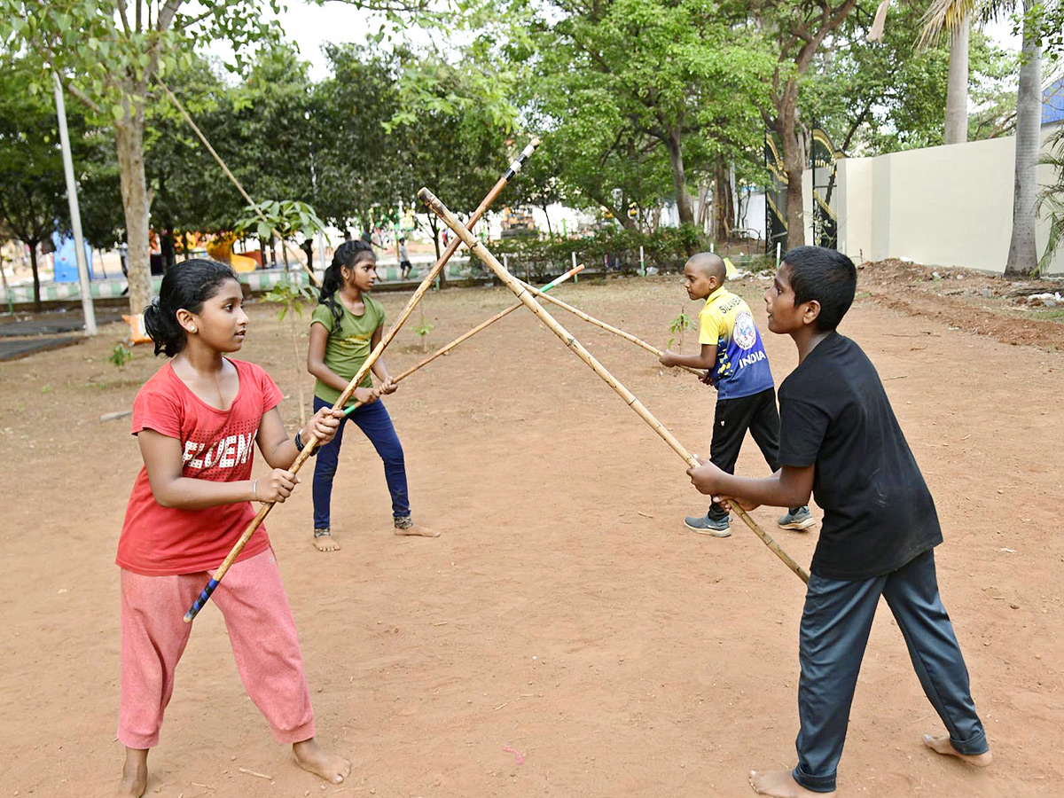 Best Photos of The Day in AP and Telangana Photo Gallery11