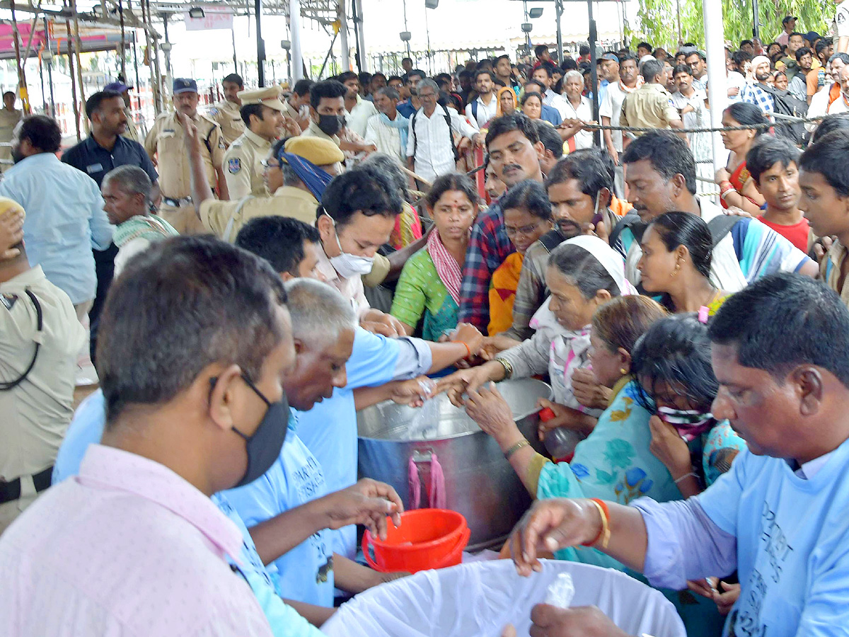 Fish Prasadam Distribution At Exhibition Ground In Nampally: Photos25