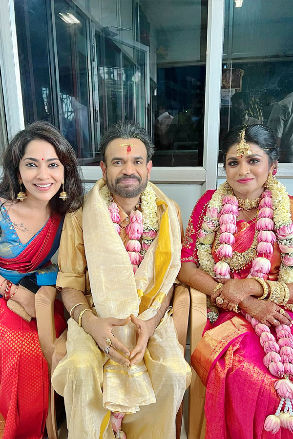 Actor Premgi Amaren gets married to longtime Photos11