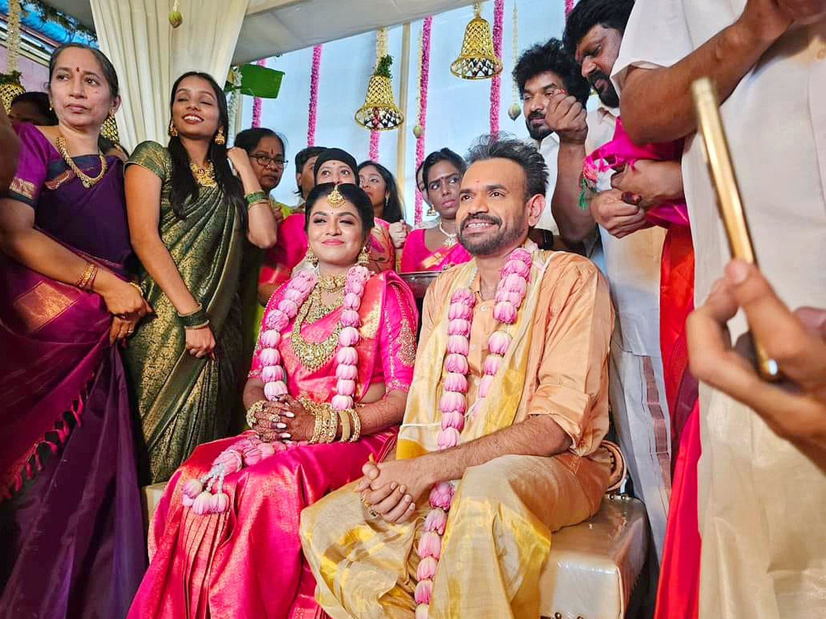 Actor Premgi Amaren gets married to longtime Photos14