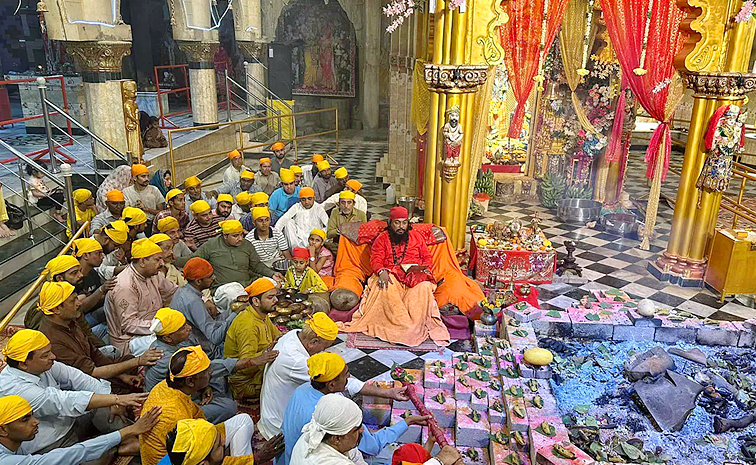 Popular Hindu Temples In Pakistan Photos7