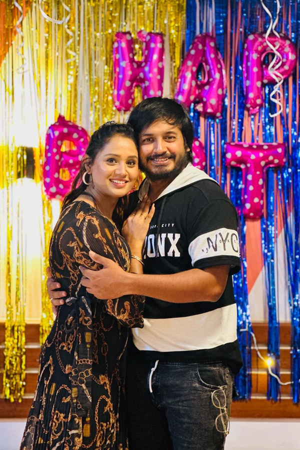 Bigg Boss Keerthi Keshav Bhat Celebrates Boyfriends Birthday Photos Goes Viral3