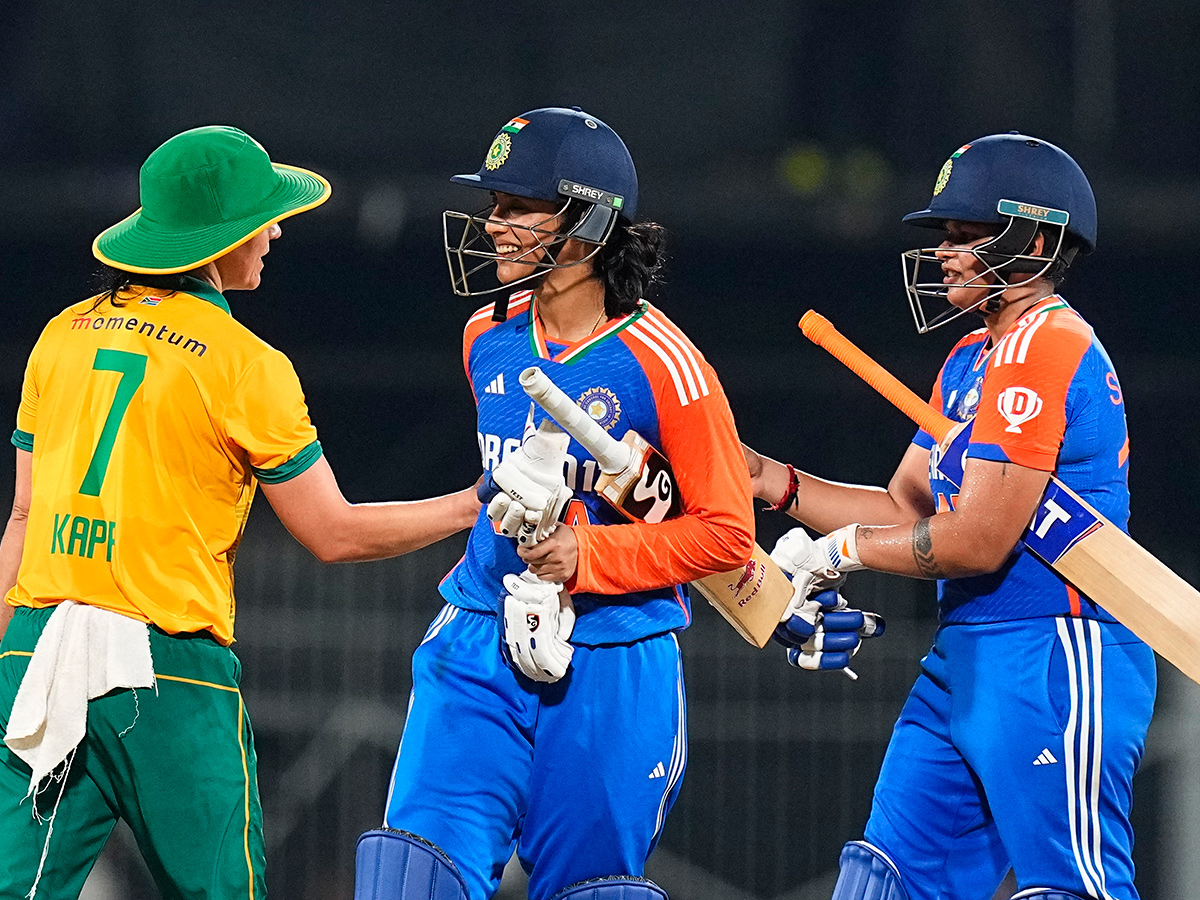 India Women vs South Africa Women 3rd T20 Match Photos10