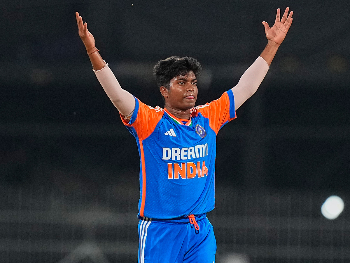 India Women vs South Africa Women 3rd T20 Match Photos16