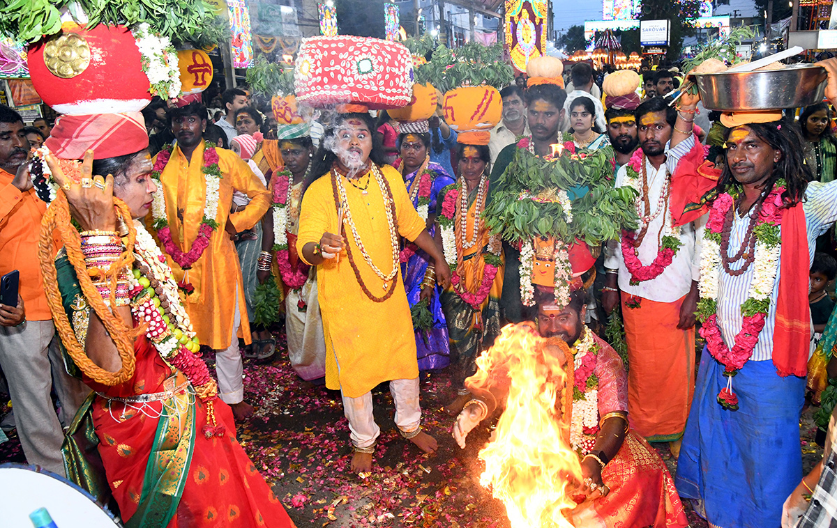 Balkampet Yellamma Rathotsavam Photos2