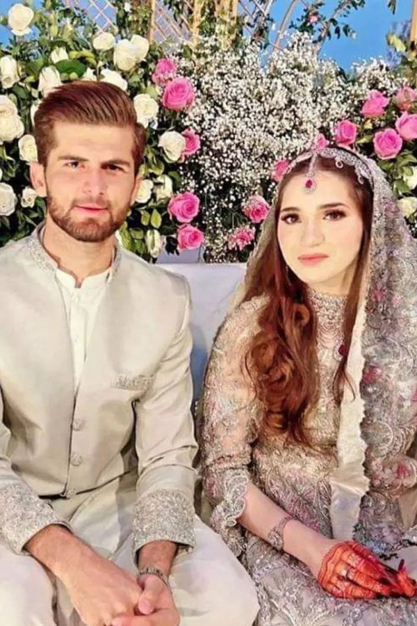 Baby on the way for Pakistan cricket star Shaheen Afridi and his wife Ansha Photos10