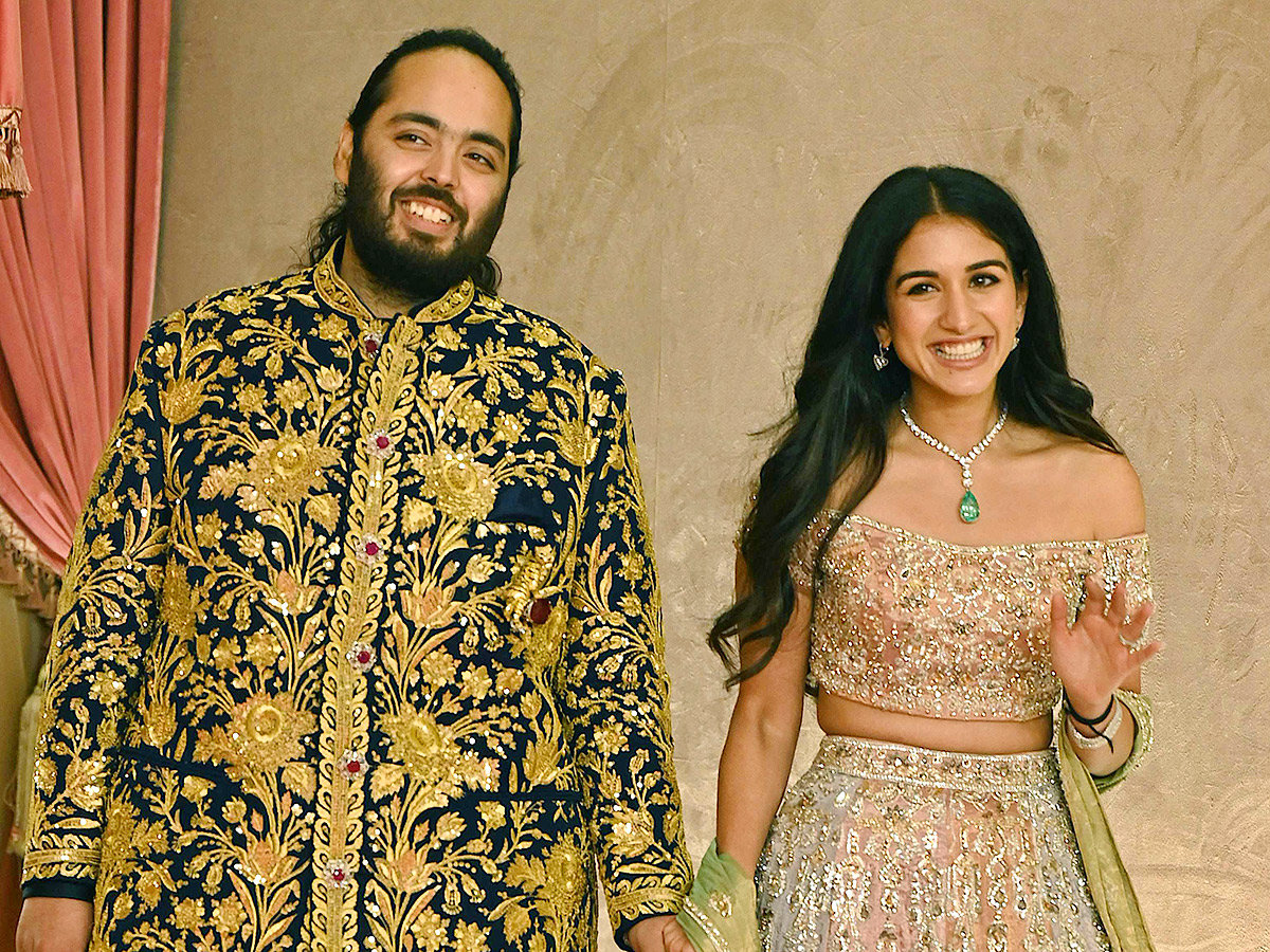 Famous CEOs To Attend Anant Ambani-Radhika Merchant Wedding: Photos1